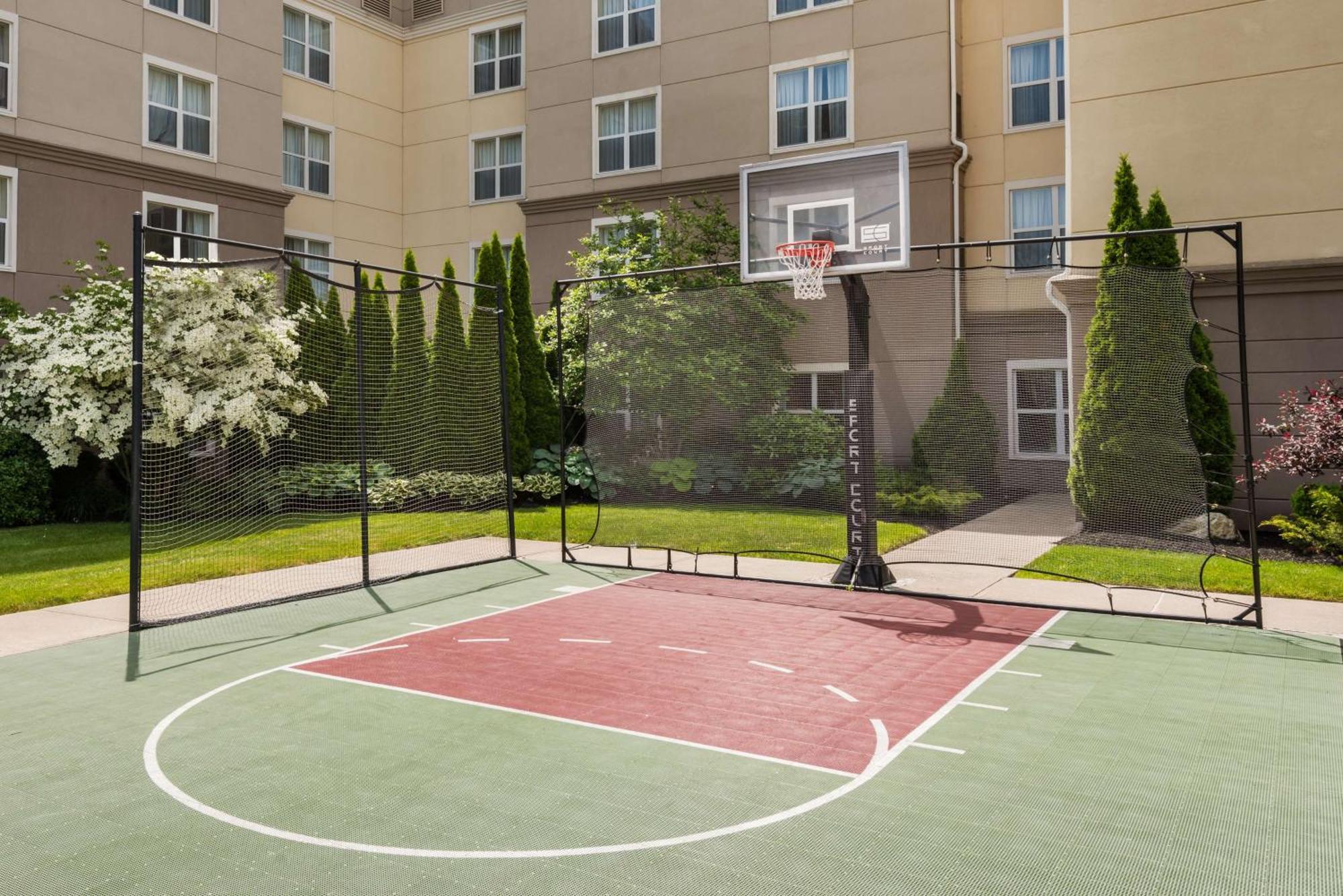 Homewood Suites By Hilton Holyoke-Springfield/North Exterior photo